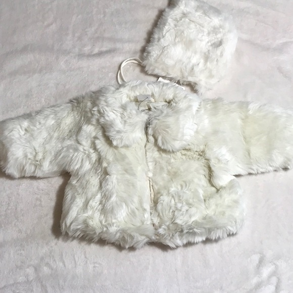 Hanna Andersson Other - NWT! Hanna Andersson Fur Coat Bonnet set